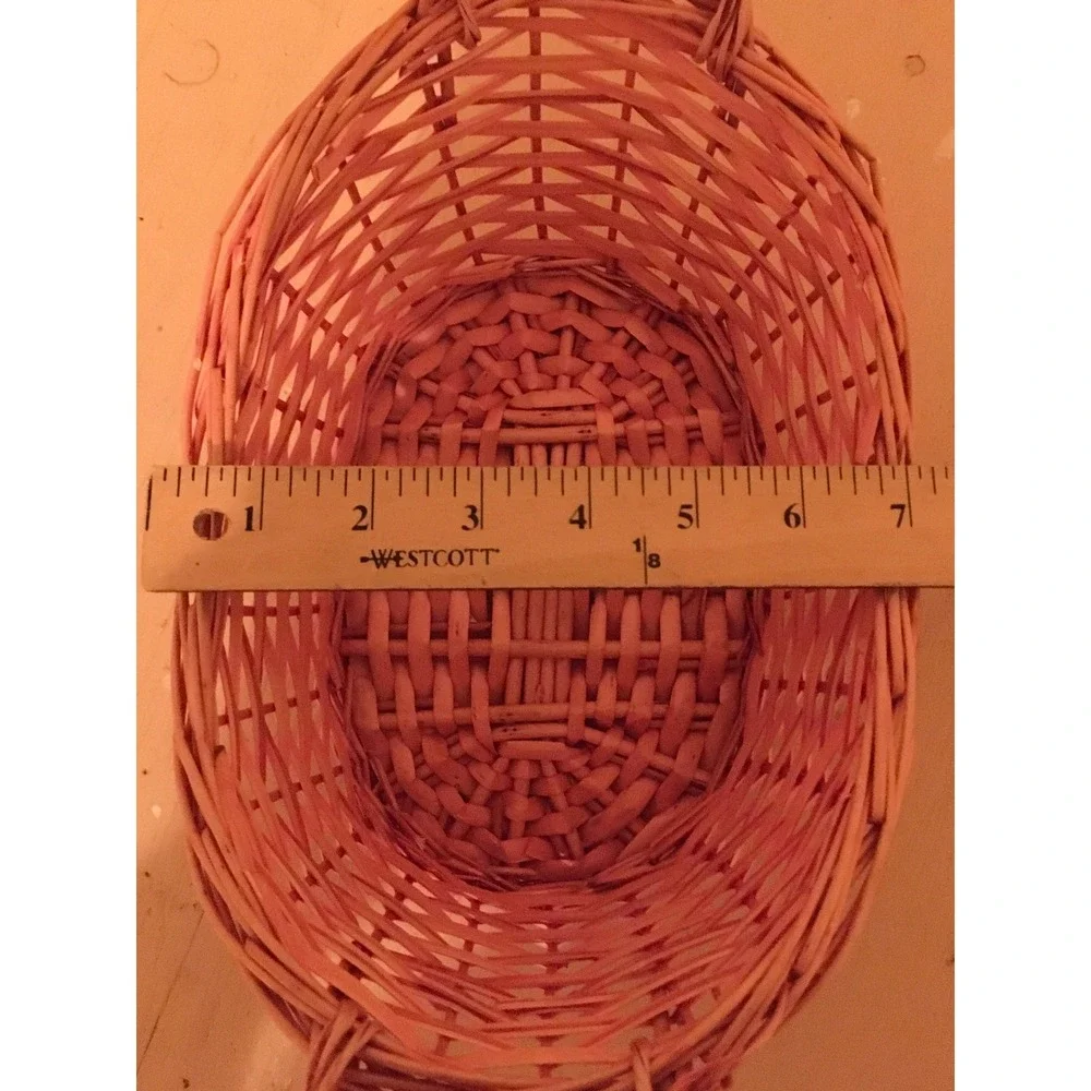 Unbranded woven wicker